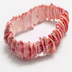 Hawaiian Coral Shell Stretch Bracelet Made in Hawaii Early 90s